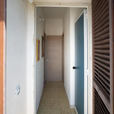 Vakantiehuis Casa Tulipano 2 Dx A 200 Mt Dal Mare Di
